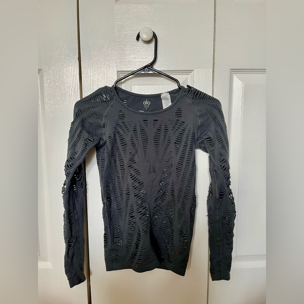 ALO Yoga Women's Ripped Warrior Grey Long Sleeve Top